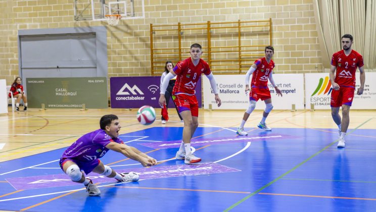 ConectaBalear vs UPV Leleman: lucha de titanes por el liderato