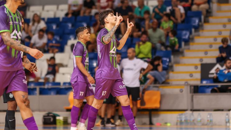 Thierry jugador del Illes Balears Palma Futsal , cedido al Noia hasta final de temporada