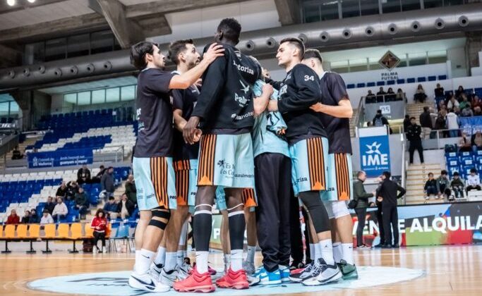 La vivacidad defensiva, la gran responsable del singular momento del Palmer Basket Mallorca Palma