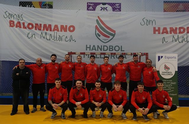 L´ARANCINA HANDBOL MALLORCA SUEÑA CON TRAER LOS PUNTOS A LA ISLA.