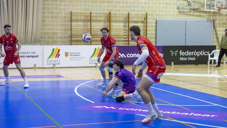El ConectaBalear CV Mancor, enfocado en su lucha para los play offs, con el derbi mallorquín