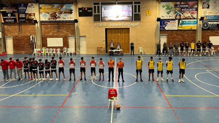 Bàsquet Manacor. IMPORTANTE VICTORIA DE LAS SENIORES ESTACIONES DE SERVICIO FEBRERO MARTÍ – COMERCIAL PARERA EN LA LUCHA POR LA CUARTA POSICIÓN DE LIGA