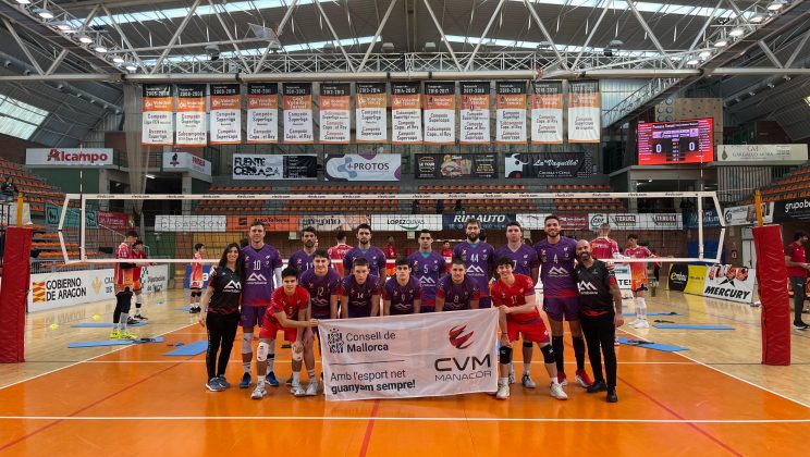 El ConectaBalear CV Manacor golpea primero en los play-offs ante Teruel