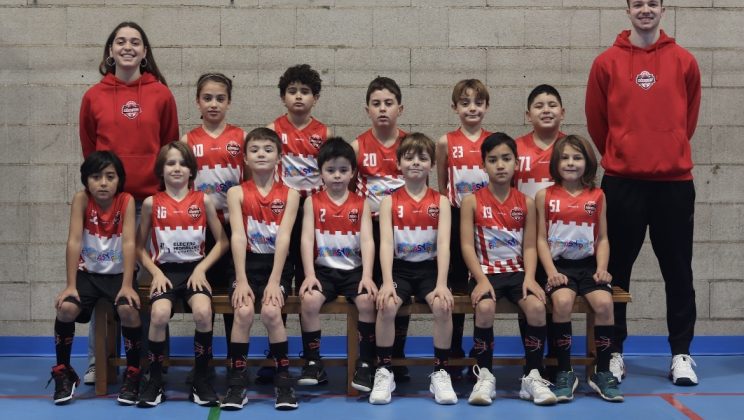 VICTÒRIA DE LES SÈNIORS ESTACIONS DE SERVEI FEBRER MARTÍ QUE LES MANTÉ EN POSICIONS CAPDAVANTERES DE LA LLIGA ESCRIBANO