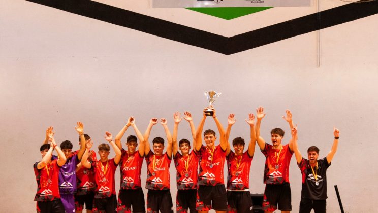 El CV Manacor, subcampeón de España junior