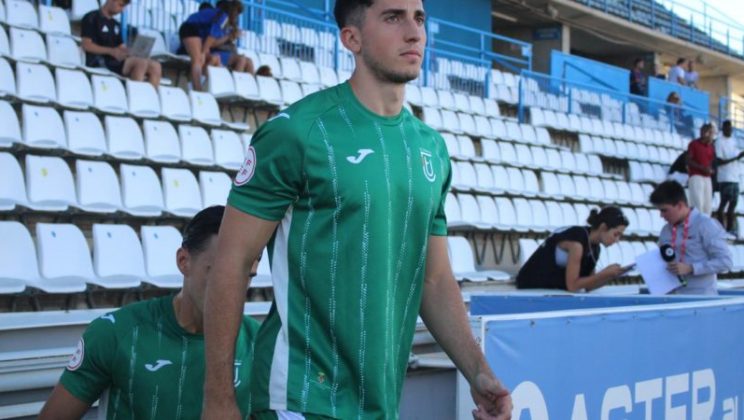 Alejandro Pérez, un central para el objetivo del CD Atlético Baleares