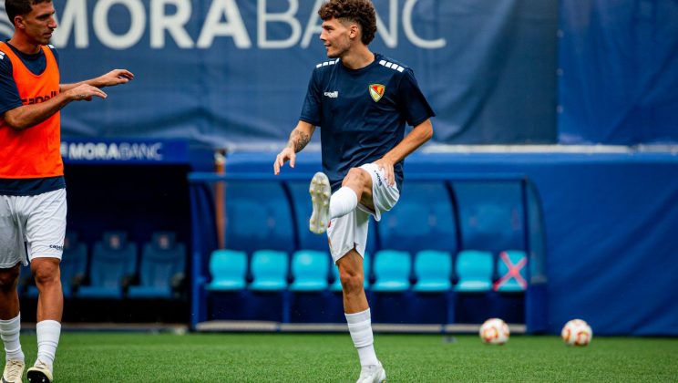 Jofre Cherta, desborde y calidad para la banda del Atlético Baleares