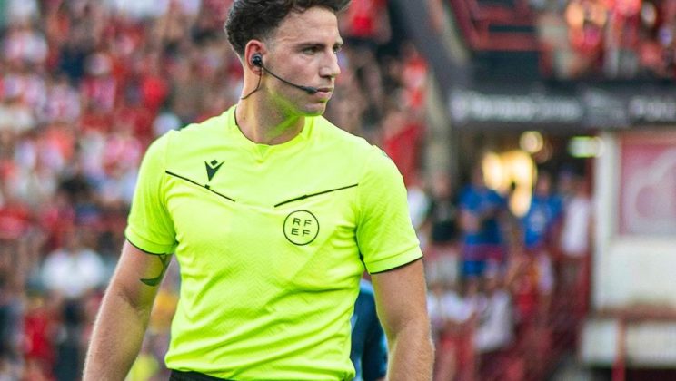 Luis Bestard, nuevo árbitro de Segunda División a partir de la temporada 2025/26