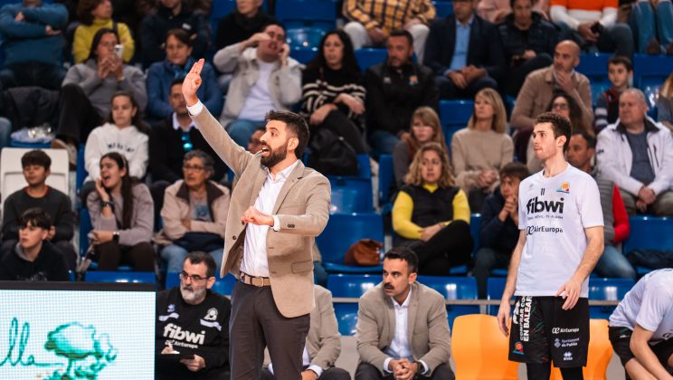 Pablo Cano renueva y será el encargado de dirigir al Fibwi Palma Bàsquet en la temporada 2025-26