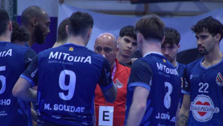 SERGIO SEVILLA CONTINUARÁ EN EL BANQUILLO DE HANDBOL MALLORCA