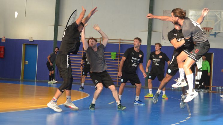 HANDBOL MALLORCA PLANTA CARA A UN IBIZA DE DIVISIÓN DE HONOR PLATA
