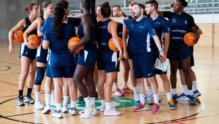 Azulmarino Mallorca Palma inaugura la temporada en Pamplona