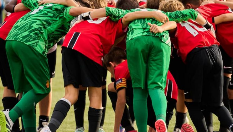 El RCD Mallorca, ATB Baleares, CE Es Pla y Recreativo Victoria entran en la fase eliminatoria del Villa de Peguera
