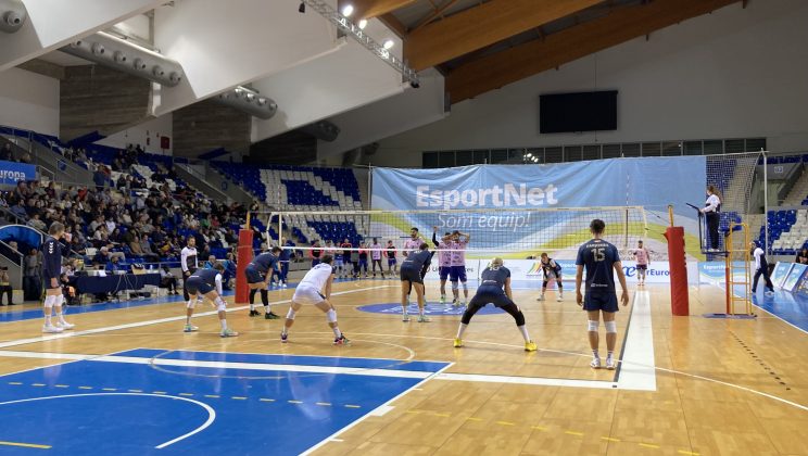 Paso adelante del voley universitario con el acuerdo entre la FVBIB y la UIB