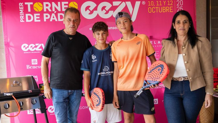 Gran éxito del I Torneo Eezy Pádel en Pins Pádel: más de 140 jugadores y  15.000 euros en premios