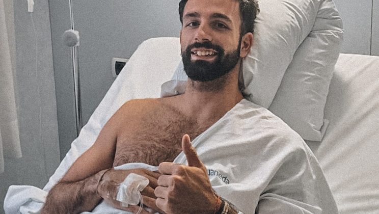 ÓSCAR CAMACHO JUGADOR DEL HANDBOL MALLORCA, OPERADO CON ÉXITO DE LA RODILLA