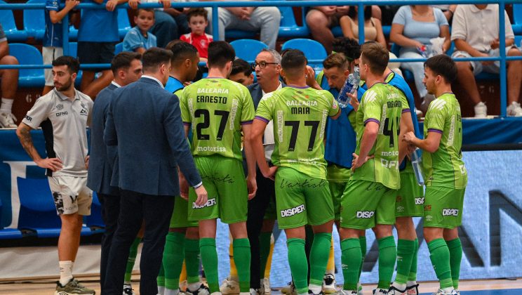 El Illes Balears Palma Futsal sale derrotado del Ferrol