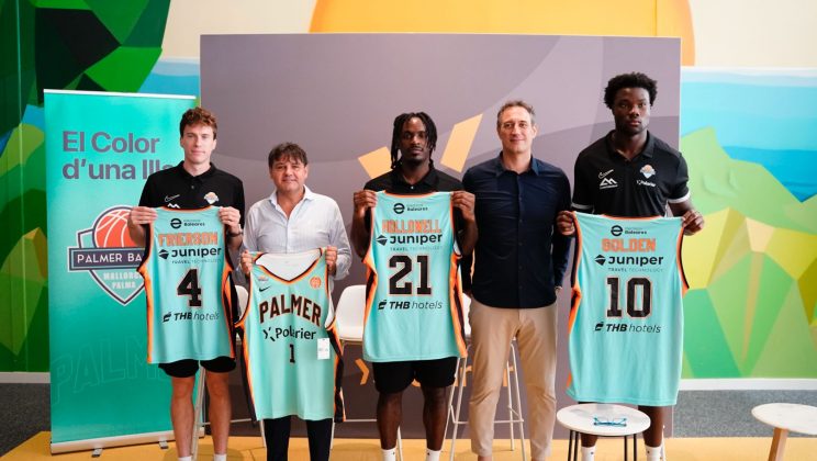 Presentación de renovación de patrocinio del Palmer Basket Mallorca Palma con Polarier