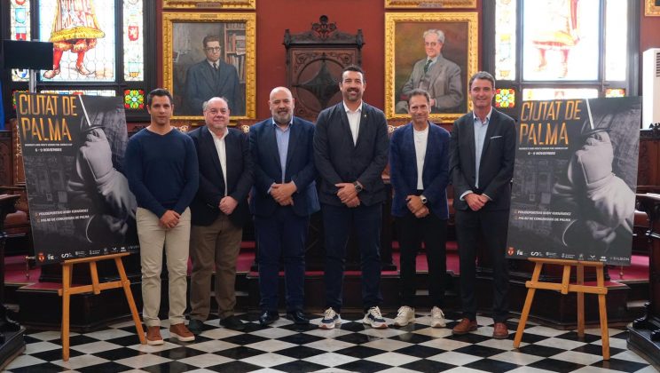 El alcalde ha presentado la Copa del Mundo Sénior de Esgrima, que reunirá por primera vez en Palma a la élite internacional de este deporte del 6 al 9 de noviembre