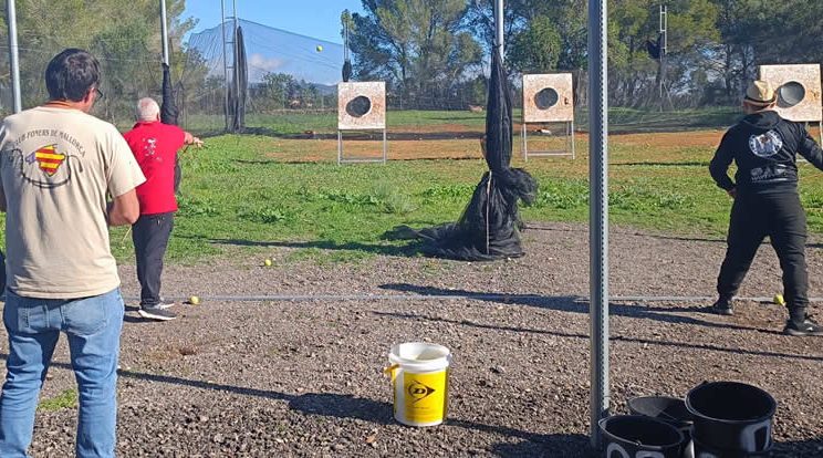 Final del campeonato de lanzamiento con pelota 2025