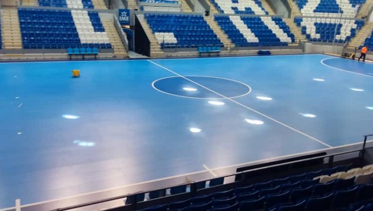 Son Moix se transforma para acoger la Copa Intercontinental de futbol sala