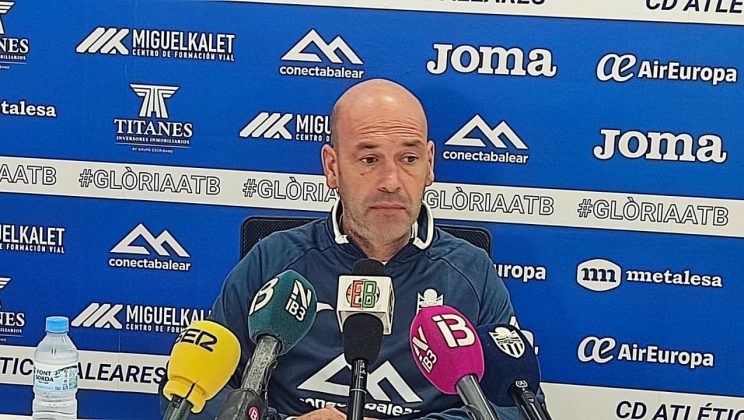 El CD Atlético Baleares recibe este domingo en otro derbi al lider UD Poblense