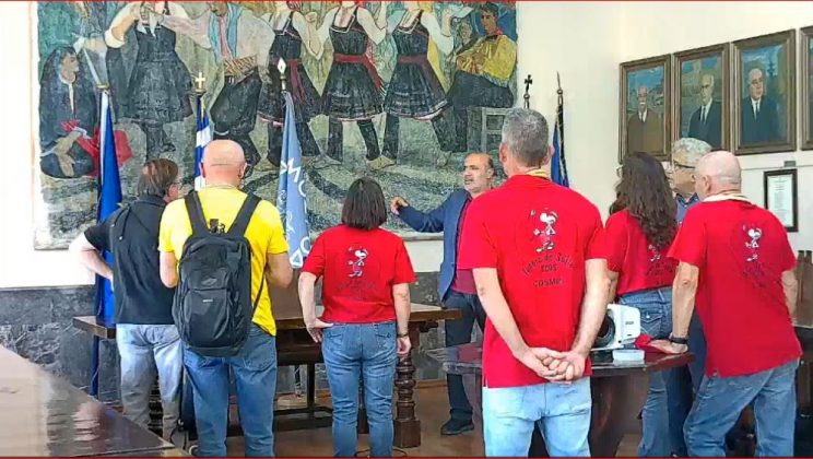 Recepción oficial en el Ayuntamiento de Rodas.