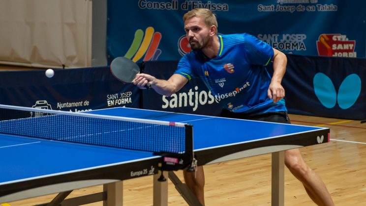 DHM-INVICTOS Y EN CASA: EL SANT JORDI DEFIENDE EL LIDERATO ANTE EL MOLLERUSA