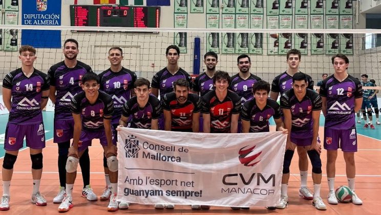 El ConectaBalear CV Manacor cede ante un sólido Almería