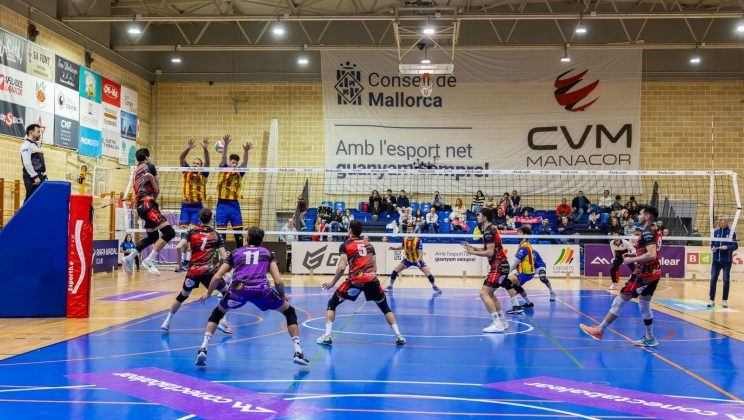 El ConectaBalear asegura la tercera plaza al vencer a Valencia