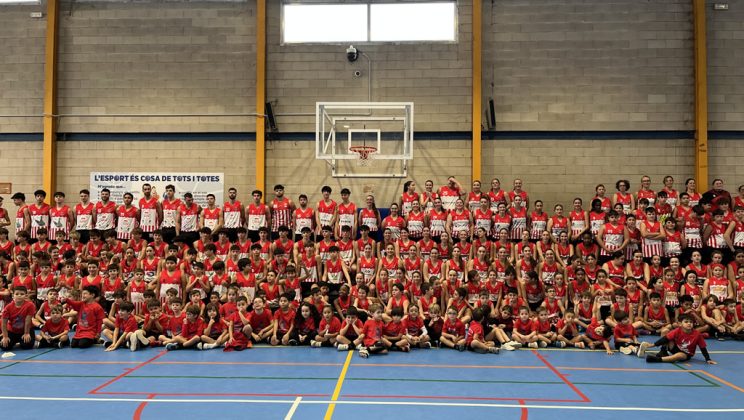 MULTITUDINARIA PRESENTACIÓN OFICIAL DEL CLUB BALONCESTO MANACOR