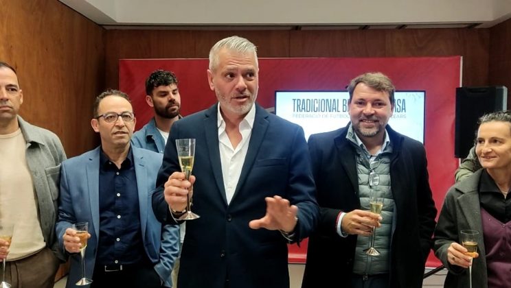 Brindis de navidad 2025 de la FFIB
