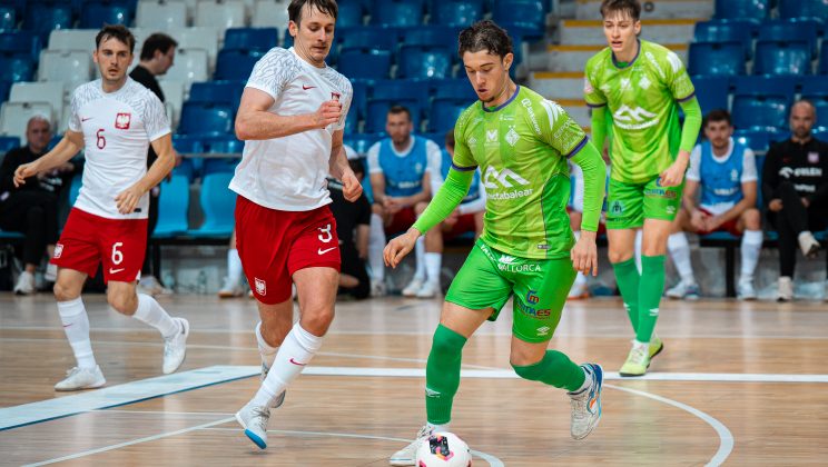 Juventud y rodaje en el primer amistoso ante Polonia del Illes Balears Palma Futsal