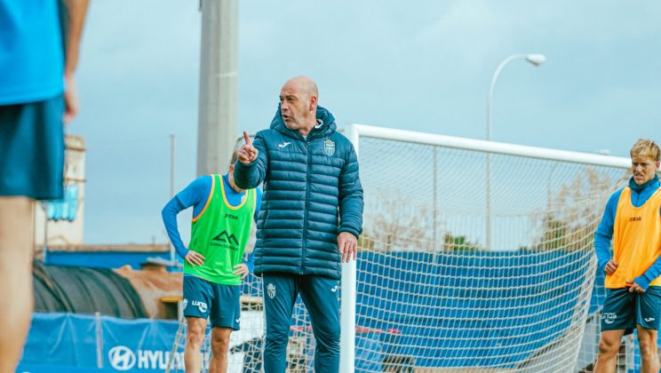 Luis Blanco : «El Castellón B es un rival con unas características muy especiales»