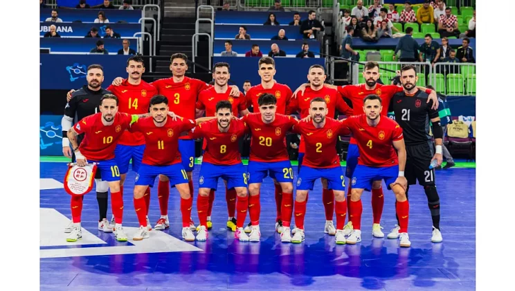 España vuelve a una final europea tras un triunfo trabajado ante Croacia (1-2)