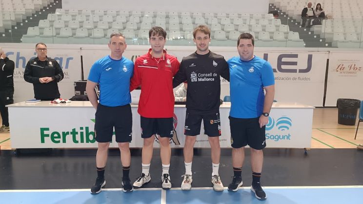 RESBALÓN EN SAGUNTO FERTIBERIA PUERTO DE SAGUNTO B 31- 27 HANDBOL MALLORCA