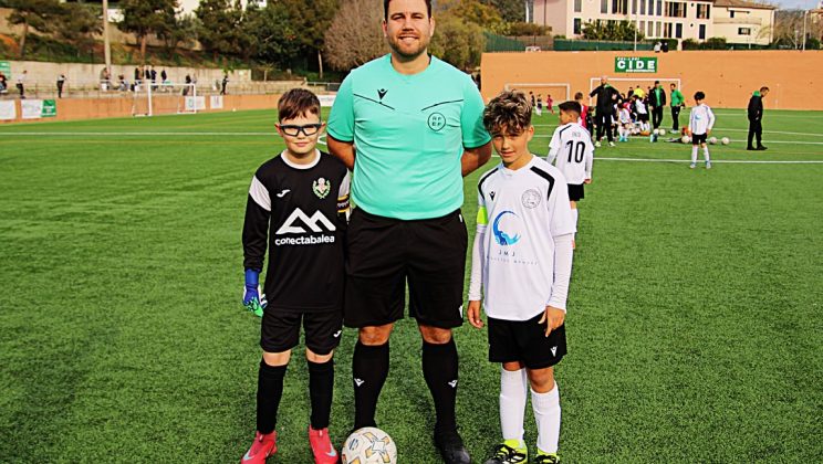 Estudiantes del Cide A Vs Manacor A  División de Honor benjamín Mallorca
