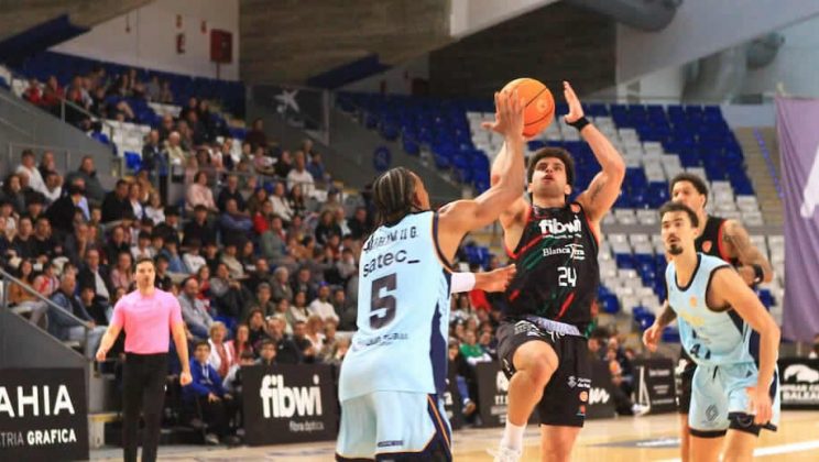 Un irregular Fibwi Mallorca Bàsquet Palma cae ante el Alimerka Oviedo Baloncesto por 69-95