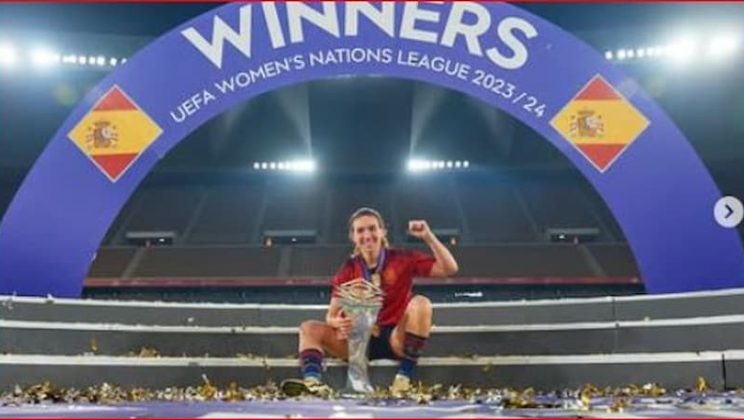 Mariona Caldentey entra en el club de las centenarias y agranda la historia de la Selección