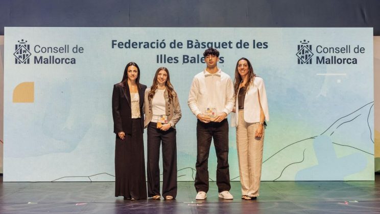 JOTA CUSPINERA PORTA L’ELIT DEL BÀSQUET FORMATIU A MANACOR EN UN CLÍNIC IMPRESCINDIBLE SOBRE SPACING