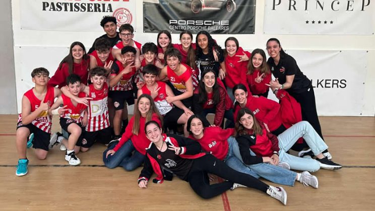 EL BALONCESTO MANACOR BRILLA EN LA CALVIÀ BASKET CUP 2026 EN UN AMBIENTE FESTIVO E INOLVIDABLE