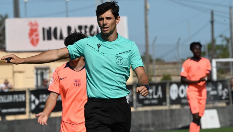 El gigante también sufre: el Barça gana en Inca… pero acaba contra las cuerdas y con un expulsado