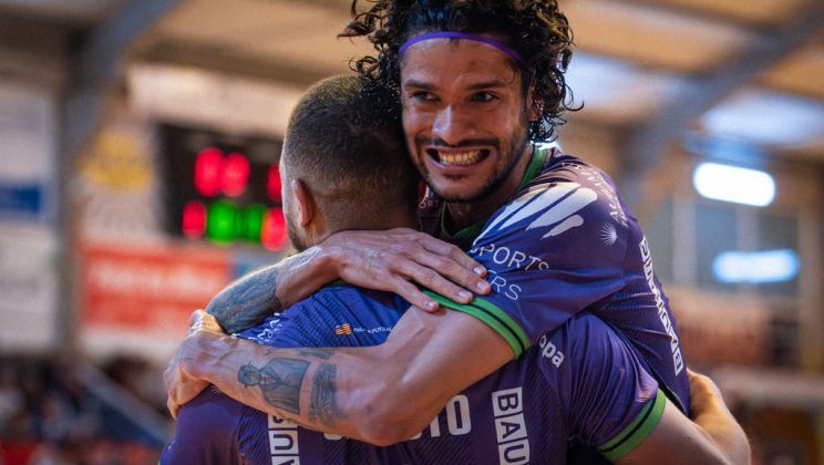 Misión cumplida en Noia (0-2)