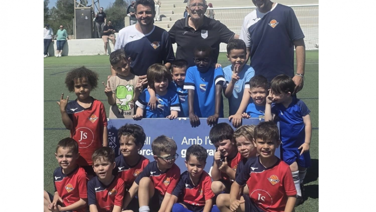 SE HA CELEBRADO UNA MÁS DE LAS DIADAS DE ESCOLETAS DE FÚTBOL PATRICINADAS POR EL CIM