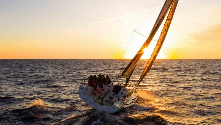 El Tilakkhana II marca el ritmo y se anota el Line Honours de La Larga en la 22ª Sandberg PalmaVela