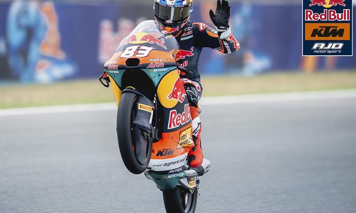 El equipo Red Bull KTM Ajo Moto3 viaja a Francia para la quinta ronda de la temporada.