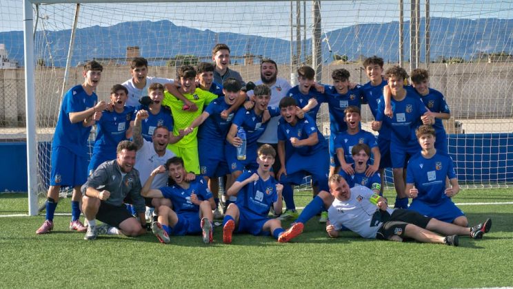 ¡Milagro en Son Ferriol! Un gol en el 82′ desata la locura absoluta y decide un ascenso histórico a Autonómica