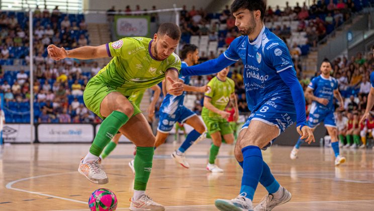 Duro revés para abrir los playoffs (1-2)
