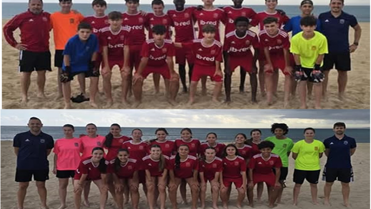 Las futuras estrellas del fútbol playa balear desafían al mal tiempo en Ses Fontanelles