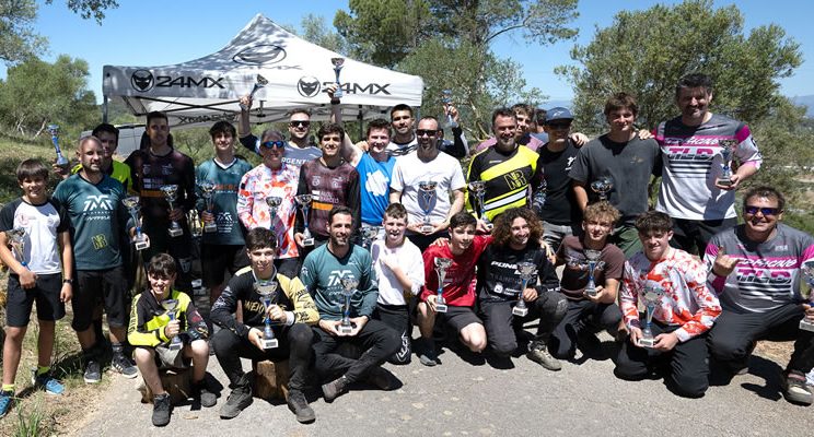 «XIII DESCENS DOWNHILL MONTI-SION»